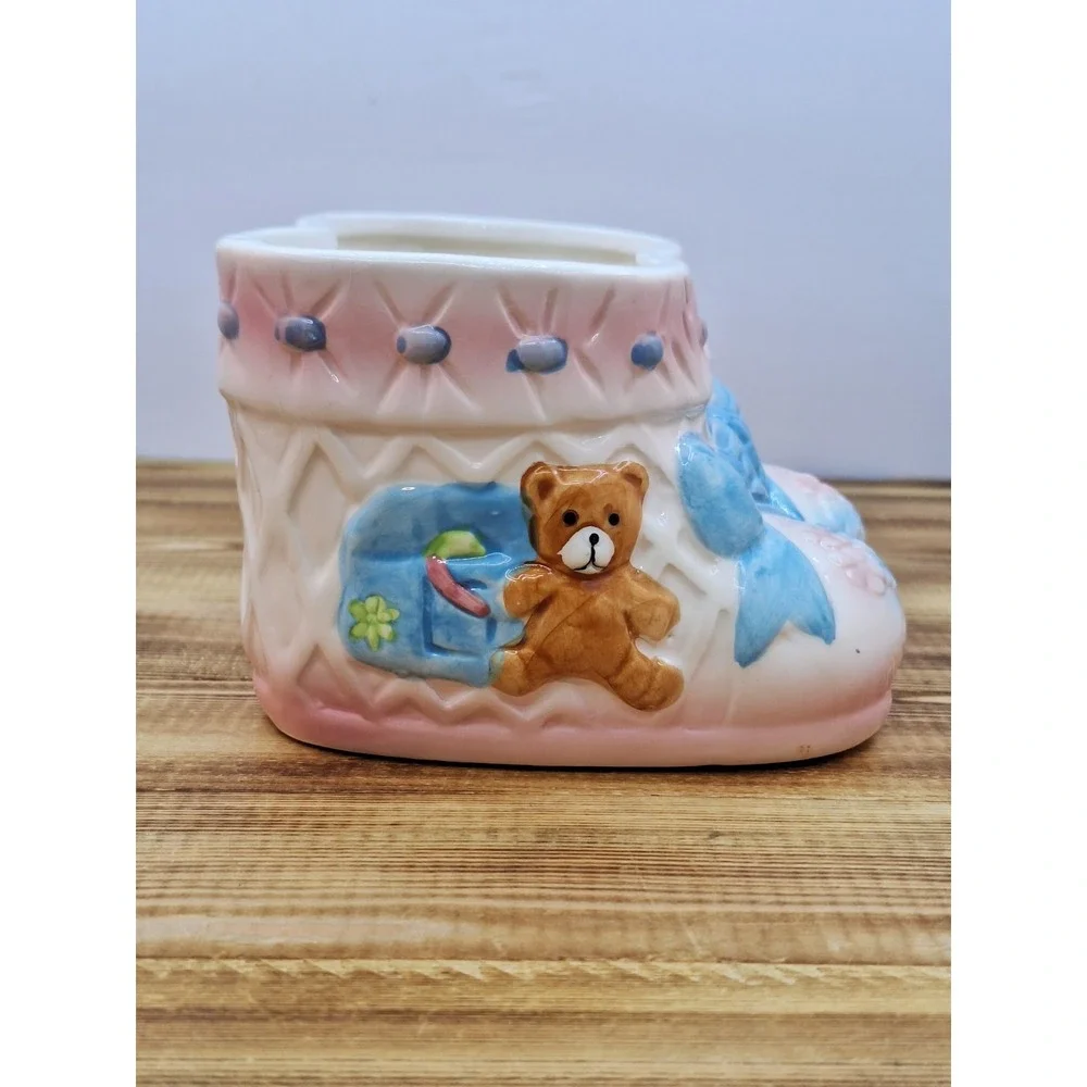 Ceramic Vase‎ Teddy Bear Baby Shoes Boots Pink Bow